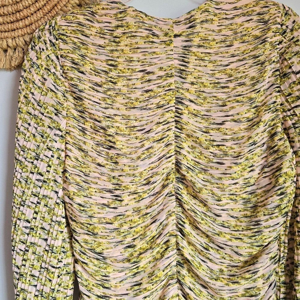White House Black Market NEW Watercolor Blouson Sleeve Pleated Keyhole Top SZ 10 - Picture 9 of 14